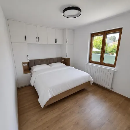 La Vie Villa *
